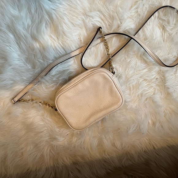 Micheal kors bag - Picture 3 of 3